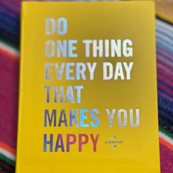 📓 “Do One Thing Every Day That Makes You Happy” – Guided Journal 🌞 - Picture 11 of 16